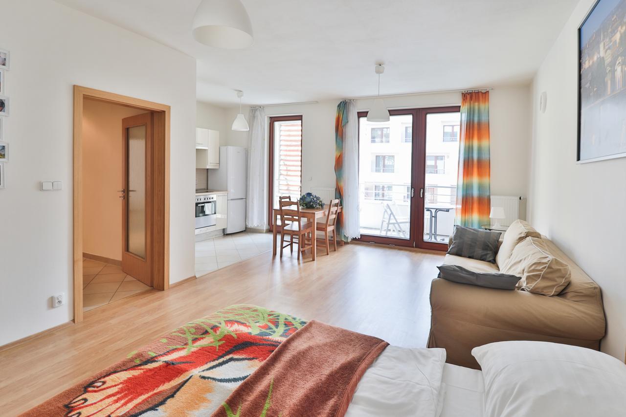 Bright Spacious Apartment Prag Eksteriør billede